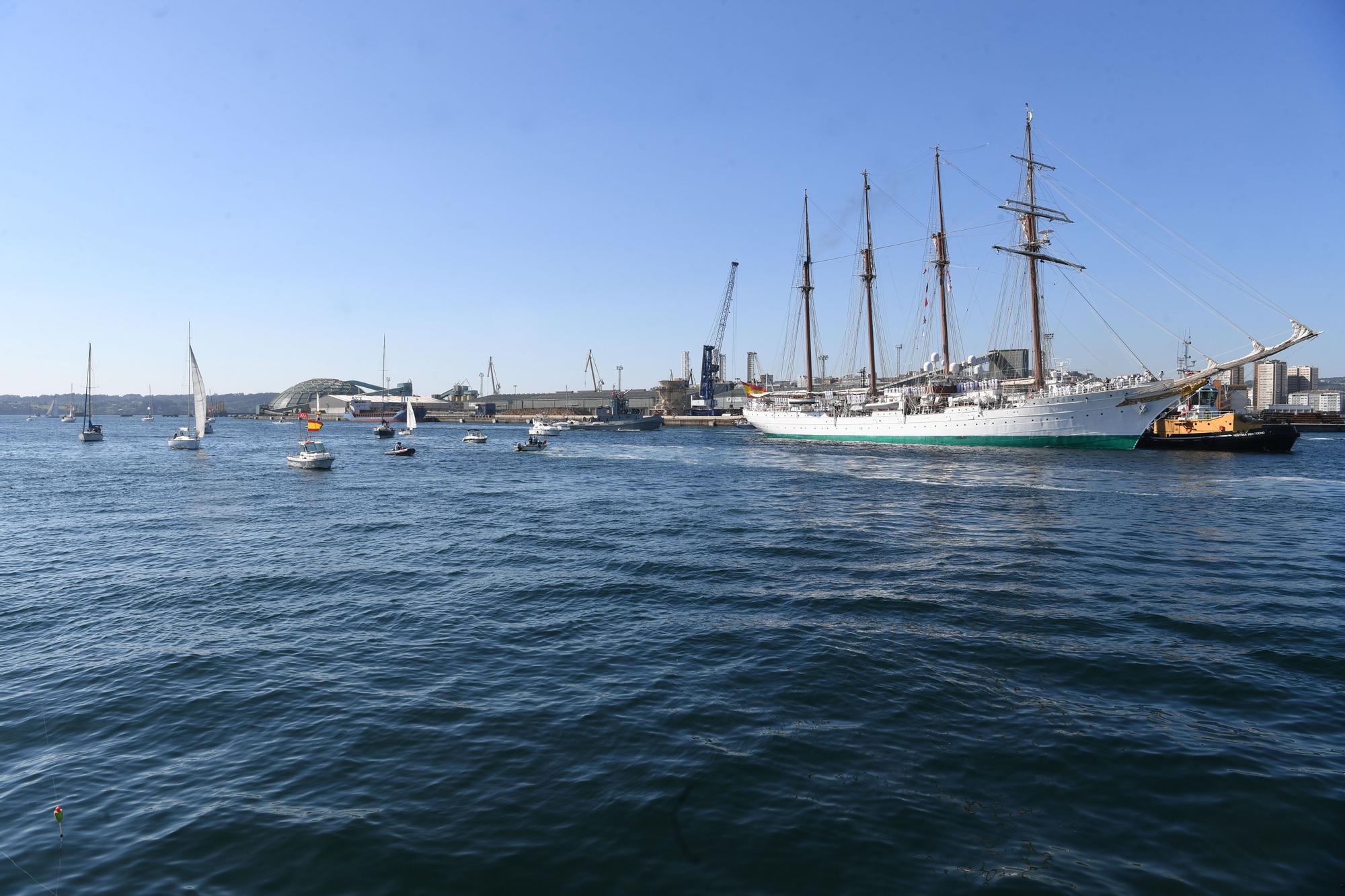El 'Juan Sebastián de Elcano' ya está en A Coruña