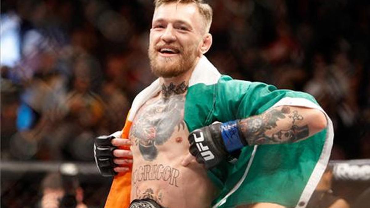 McGregor lució la bandera irlandesa tras vencer a Aldo
