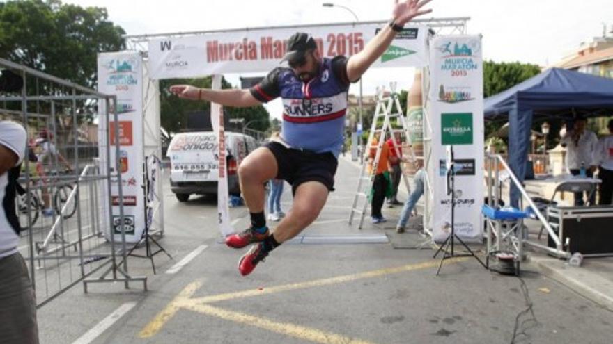 Murcia Maratón: Llegada de los corredores de los 42KM