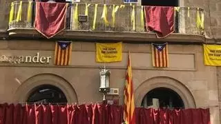 Un grup de solsonins es mobilitza per defensar les estelades que l'extrema dreta els roba sistemàticament