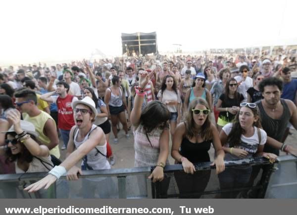 EL PÚBLICO DEL ARENAL SOUND VIBRA CON LA PRIMERA NOCHE DE ACTUACIONES MUSICALES