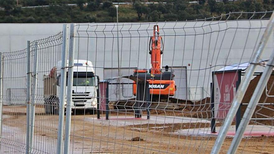 Comencen les obres per ampliar l&#039;outlet de la Jonquera