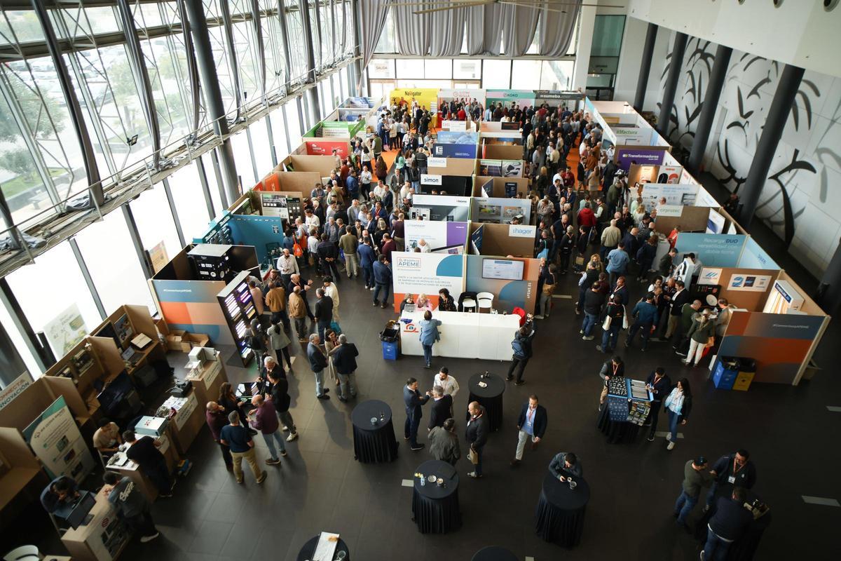 Más de 500 profesionales acudieron al evento organizado por APEME que refuerza la colaboración, la innovación y la formación en un sector clave para la economía de la provincia.