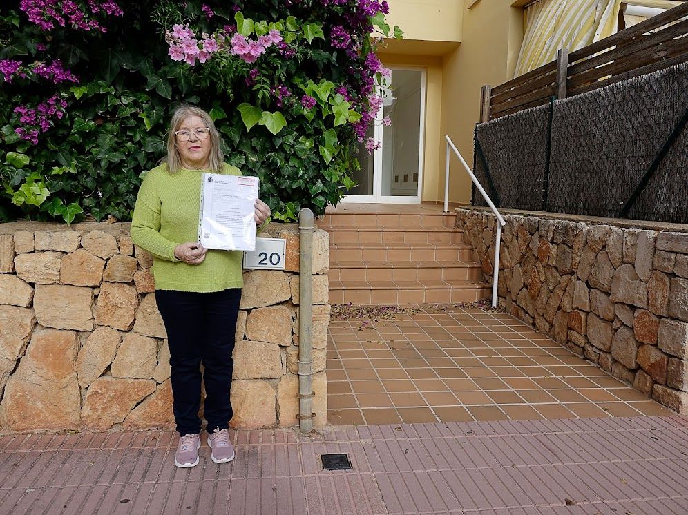 El calvario continuo de María y de su hija con discapacidad en Son Ferrer  en Calvià, que sufren insultos, vejaciones y amenazas de sus vecinos:  “Pedimos que paren ya”