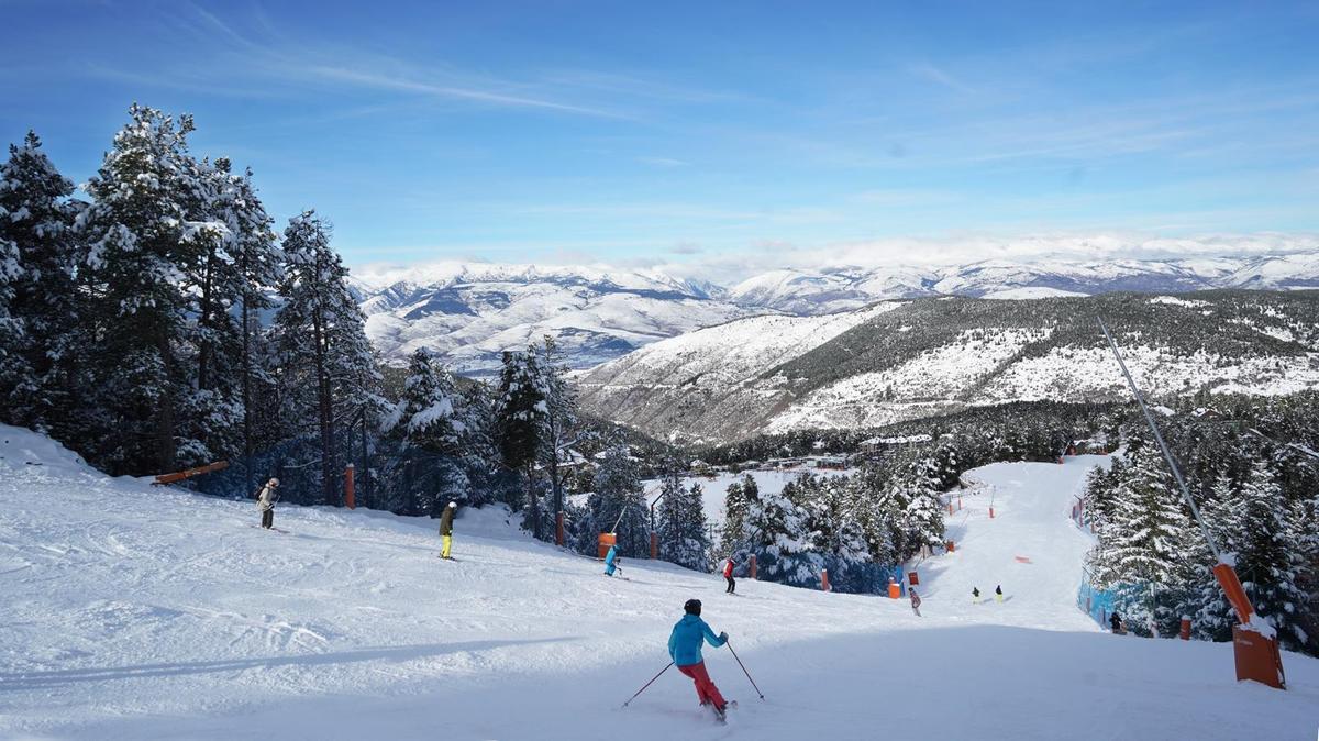 Quatre Camins i Coll Sisé de la Molina aquest dilluns