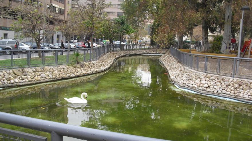 El lago del jardín del Salitre será uno de los escenarios de las obras de remodelación.