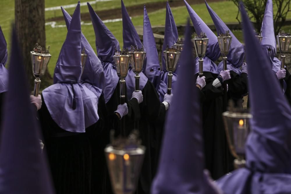 Procesión de la Soledad en Oviedo