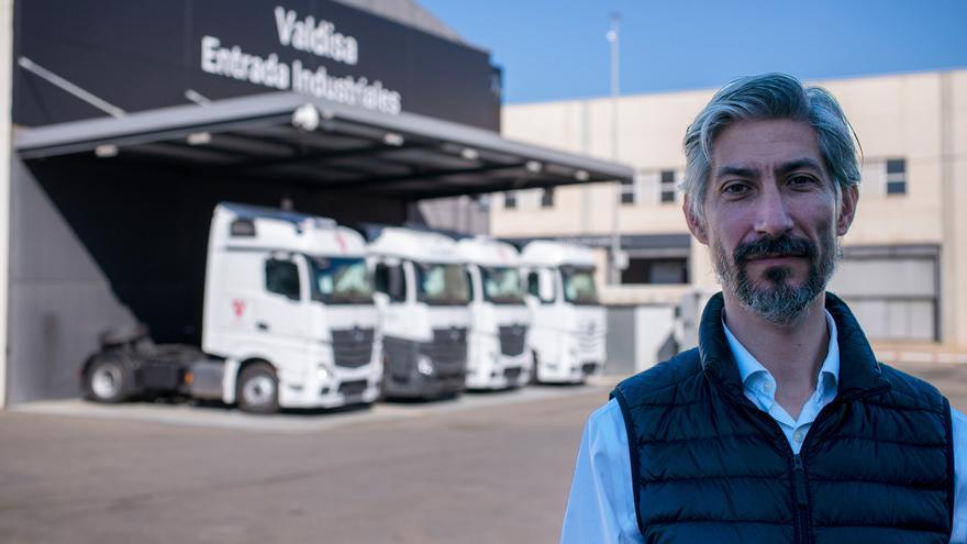 Mario Polo se encuentra al frente de las instalaciones de Mercedes-Benz Truck y Vans de Valdisa.