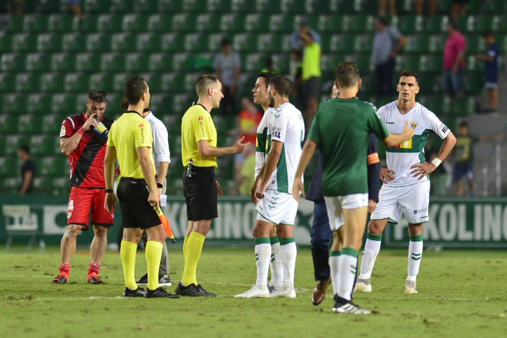 Elche y Rayo empatan en un gran partido