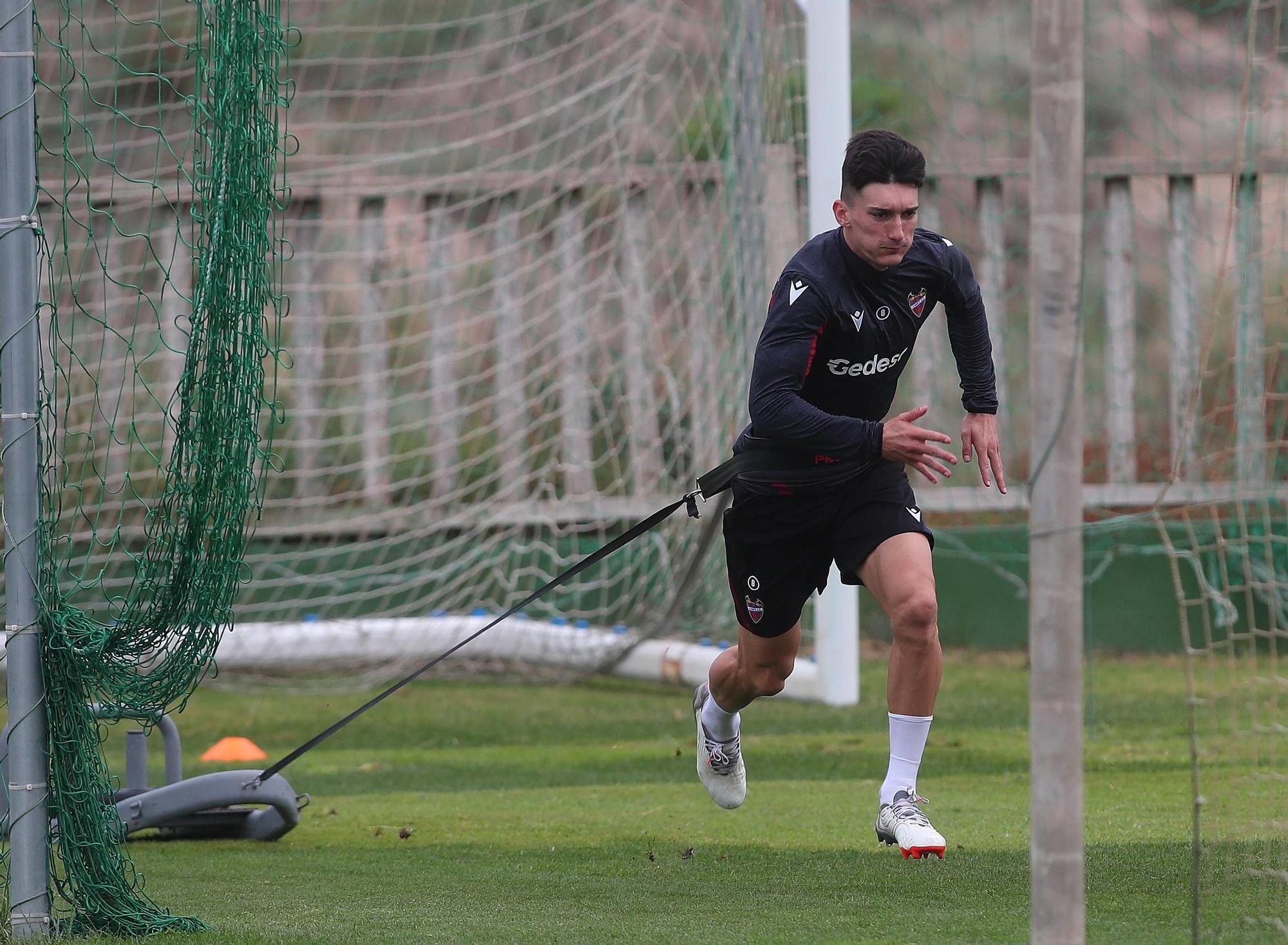 Así ha sido el entrenamiento del Levante UD en el Saler