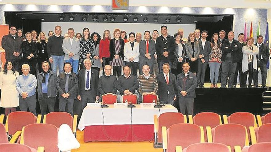 la diputación firma un acuerdo con 72 municipios para apoyar su cultura