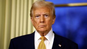 Donald Trump demanda a un medio de Iowa (EE.UU.) por injerencia electoral