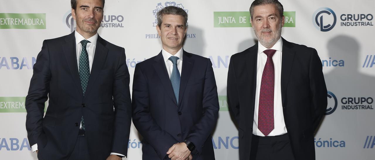 FOTOGALERÍA | Los invitados de los Premios Empresario del Año posan para El Periódico Extremadura