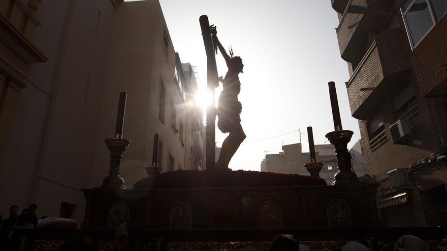 La procesión del Santo Entierro cierra los actos del Viernes Santo