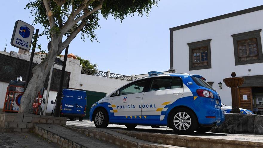 Investigan por maltrato animal a un hombre que tiró a la basura a cinco cachorros sin vida en Canarias