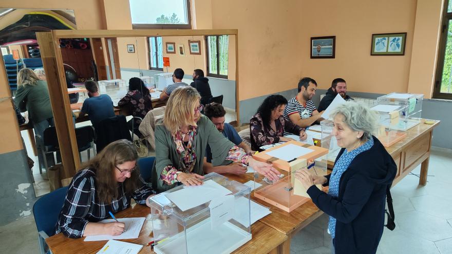 La mesa más pequeña de Asturias: menos de un votante por hora