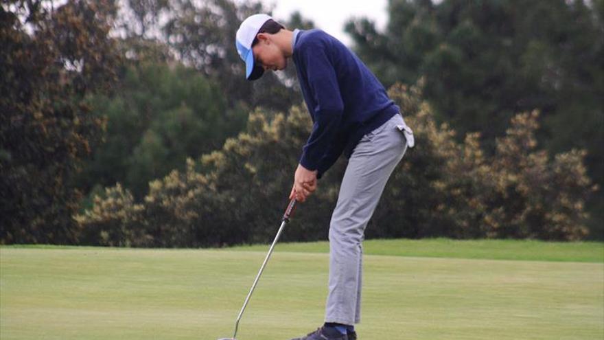 Josema Ortiz lidera el Open Ciudad de Córdoba