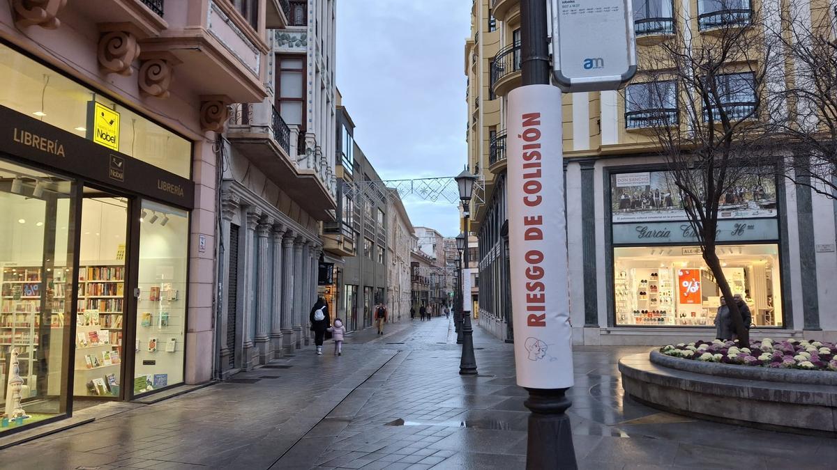 Cartel en la Plaza de Sagasta de Zamora