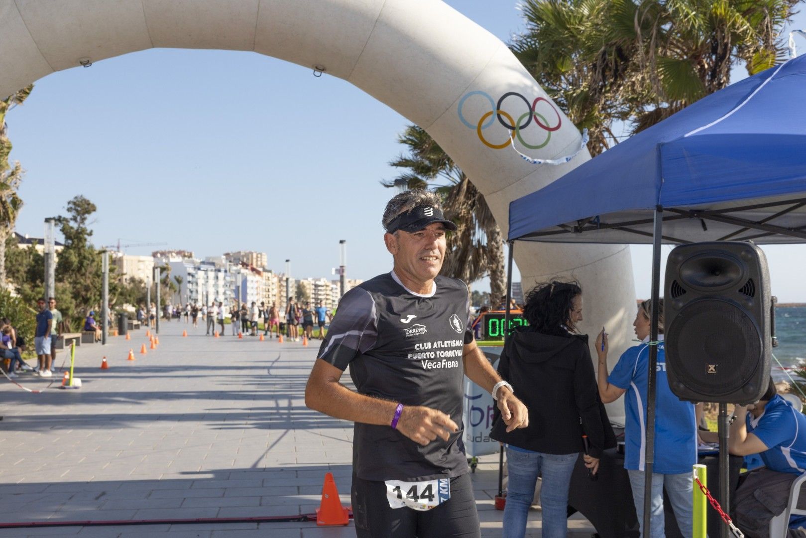 Así fue en imágenes una nueva edición de la carrera solidaria de AFA Torrevieja