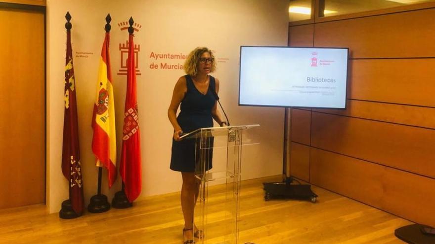 La concejala Mercedes Bernabé durante la rueda de prensa.