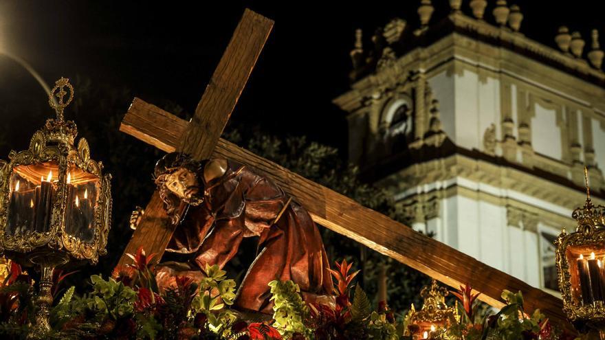 Semana Santa en Alicante, en directo: horarios, procesiones, el tiempo y las mejores fotografías