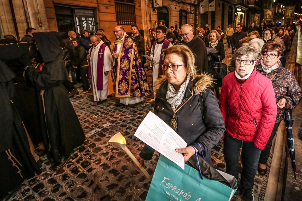 Procesión del Vía Crucis en Alcoy