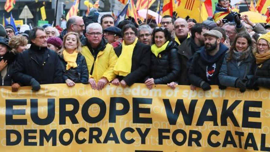 45.000 personas toman las calles de Bruselas, según la policía belga