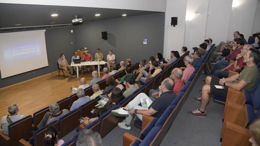 Más de 100 personas participan  en la primera CEL de Paiporta