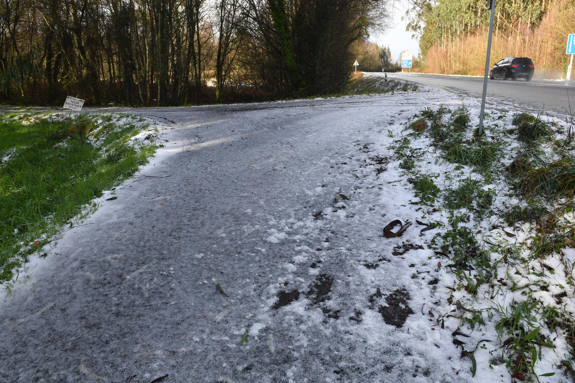 La nieve llega a la montaña de A Coruña