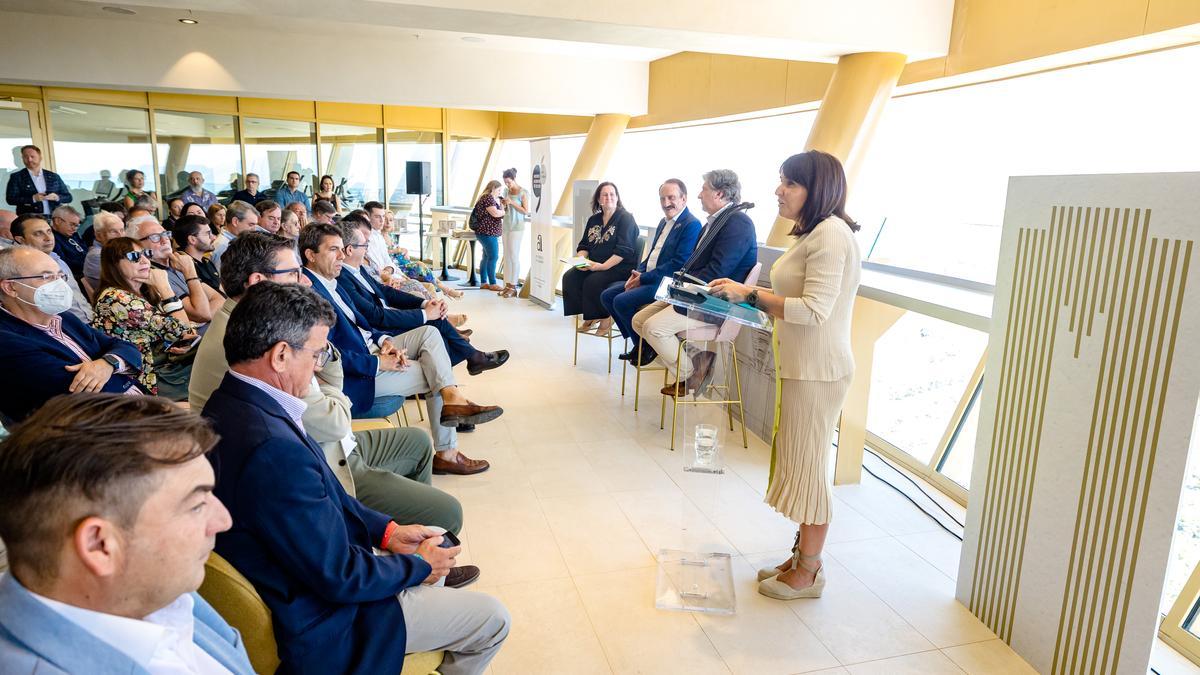 Asistentes al acto de Benidorm.