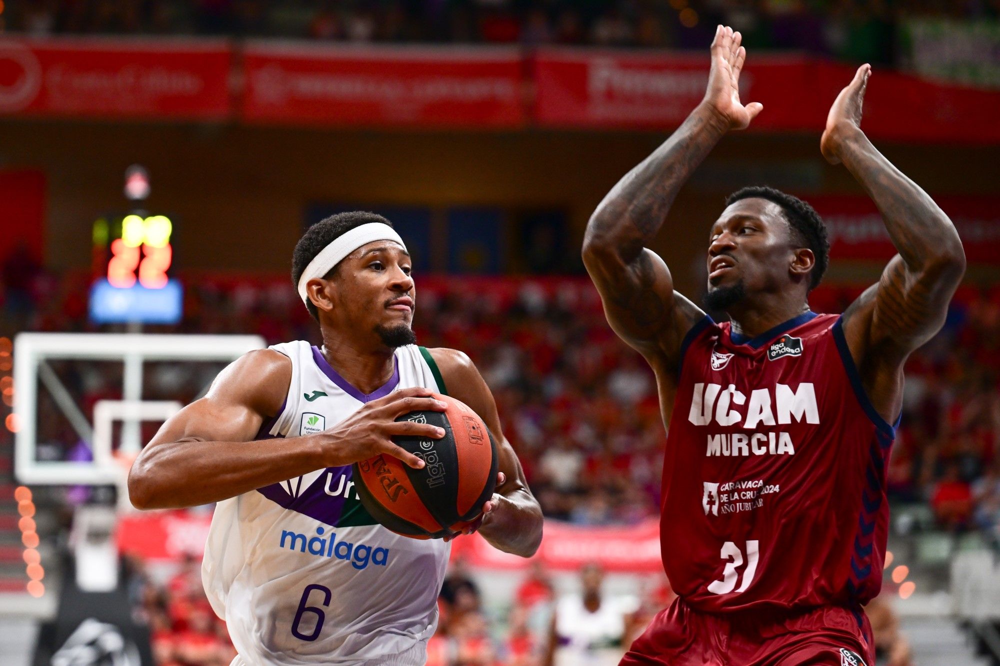 Play off ACB | Semifinales (cuarto partido): UCAM Murcia - Unicaja, en imágenes