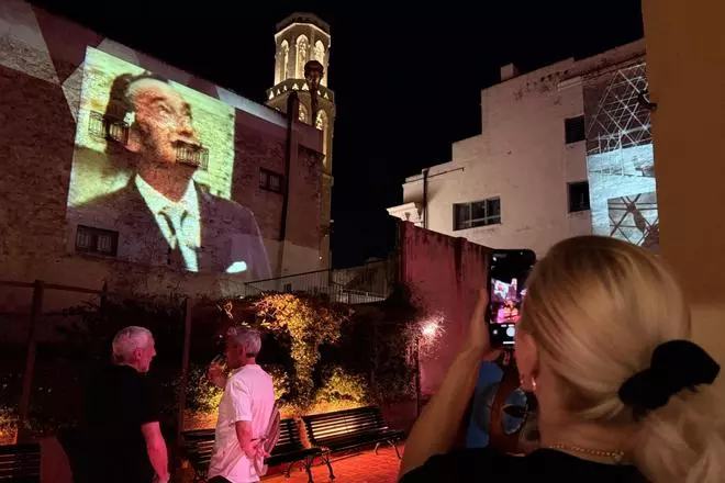 Les imatges de la proposta nocturna 'Dalí, nit i subconscient'