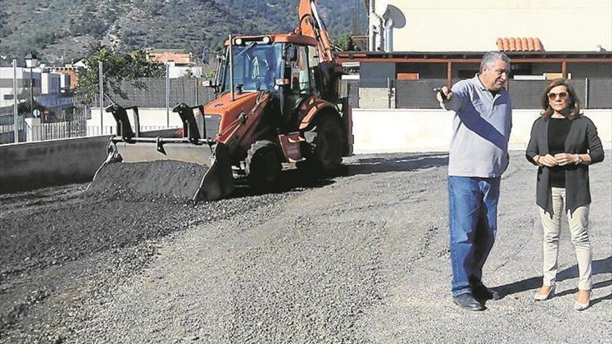 Nueva zona de aparcamiento próxima a Sant Josep de la Vall