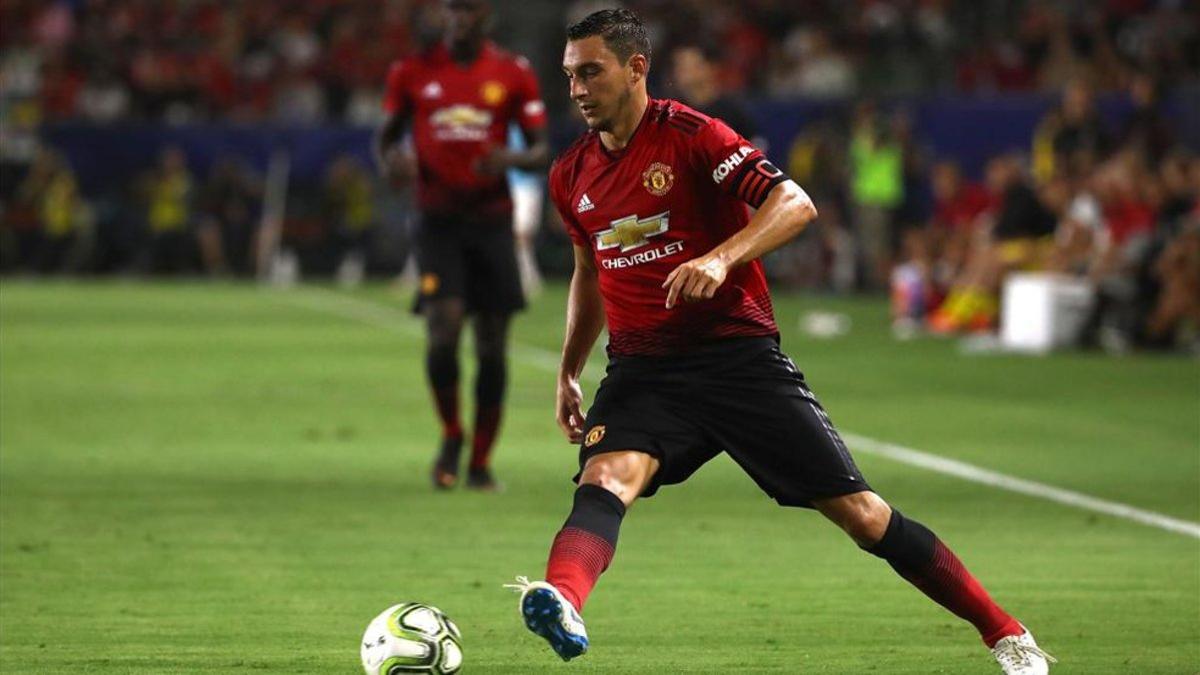 Señalan a Darmian como futurible del Barcelona