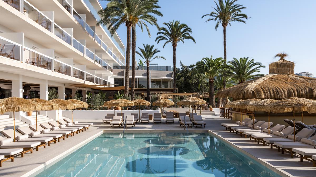Beso Beach se ubica en ZEL Mallorca, el primer hotel resultado de la colaboración entre Rafa Nadal y Gabriel Escarrer.
