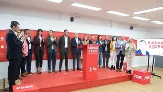 El PSOE de Elche presenta a sus 15 primeros candidatos e inicia la precampaña bajo el lema "salimos a ganar"