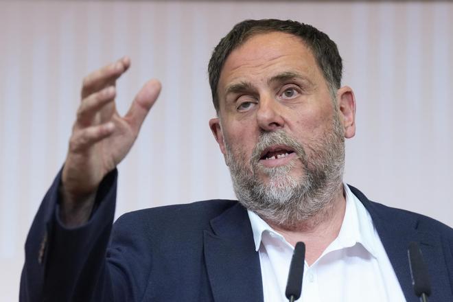 El líder de ERC, Oriol Junqueras, el martes explicando los presupuestos.