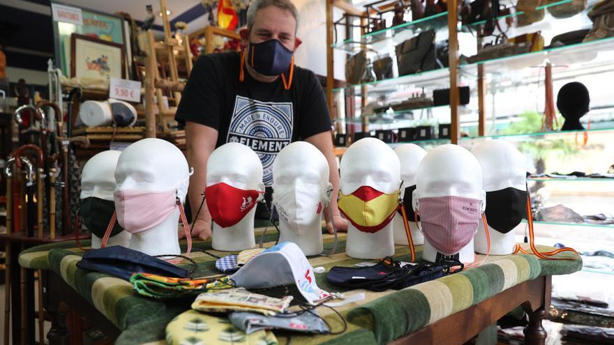 La Casa de las Mascarillas, ubicada en la esquina de Marqués de Valladares y Velázquez Moreno. // Ricardo Grobas