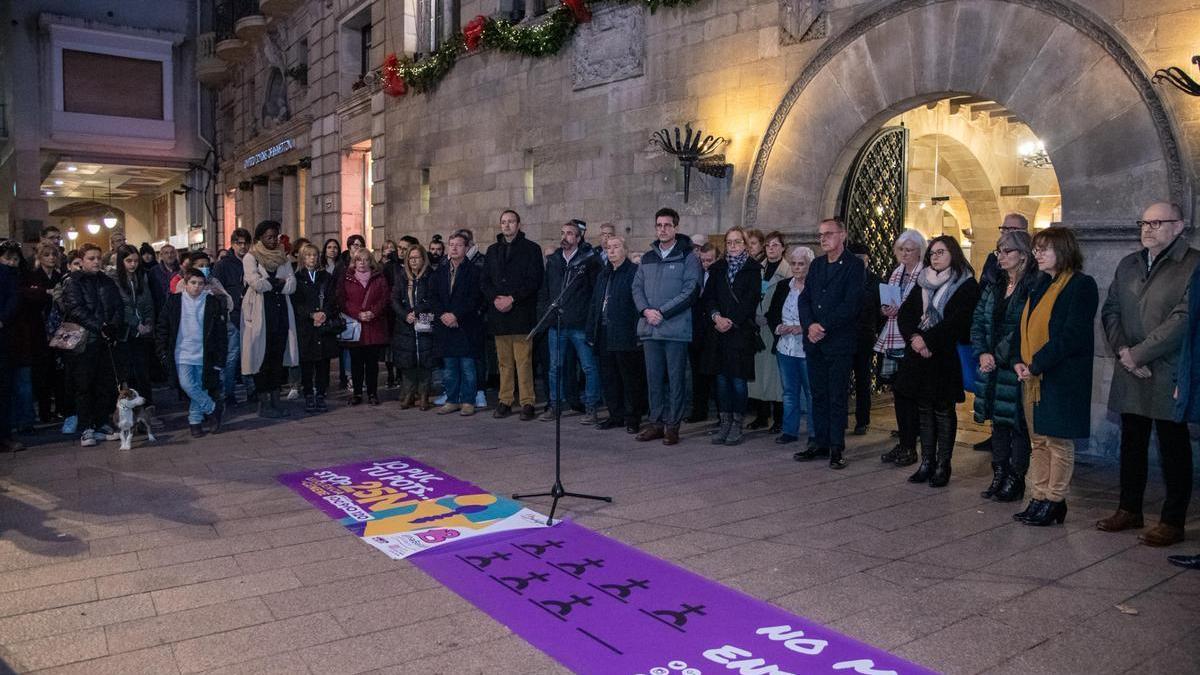 Minuto de silencio este sábado en Lleida por el asesinato machista de Irina Mihaela.