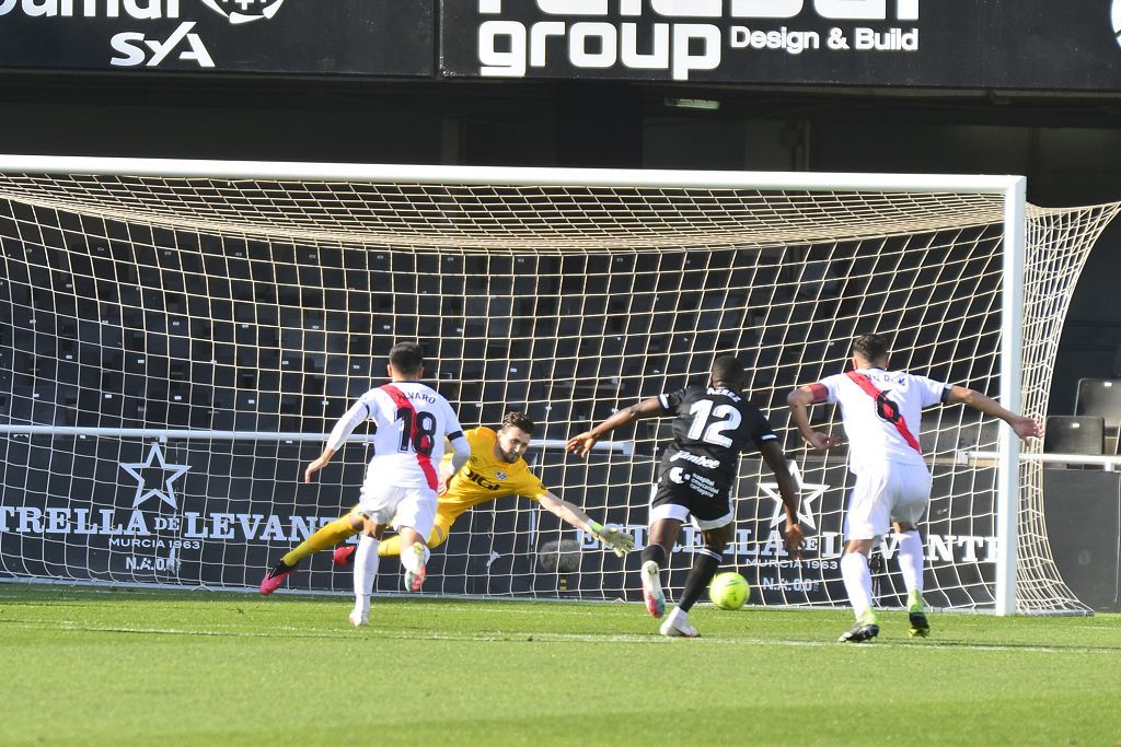 El Cartagena planta cara al Rayo Vallecano