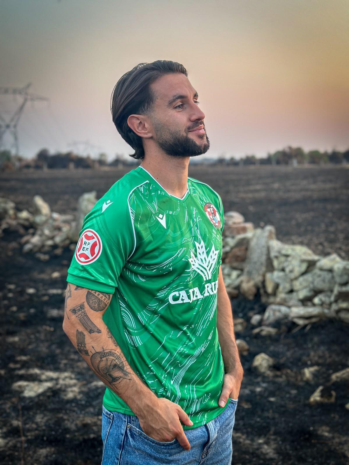 Así son las nuevas camisetas del Zamora CF: primemra, segunda y tercera equipación