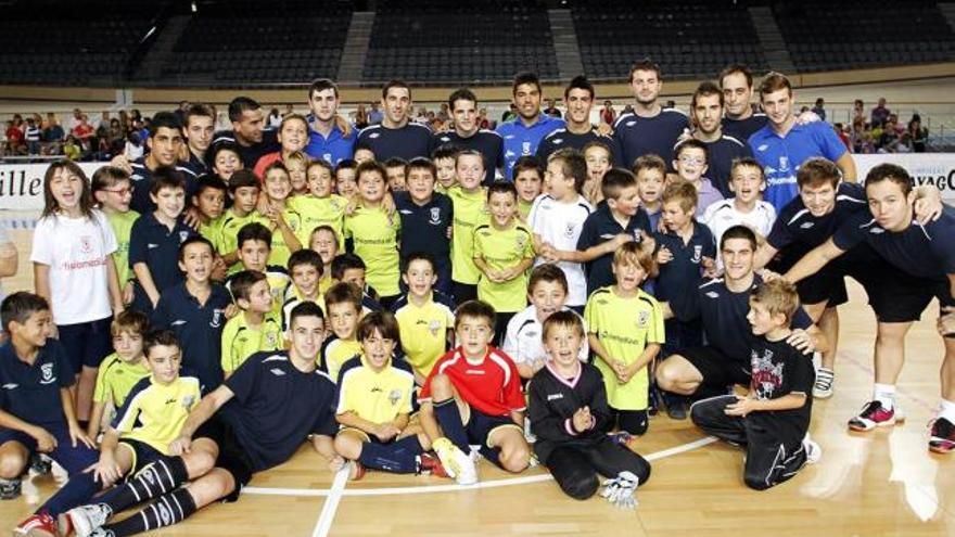 Antes del partido tuvo lugar una diada infantil.