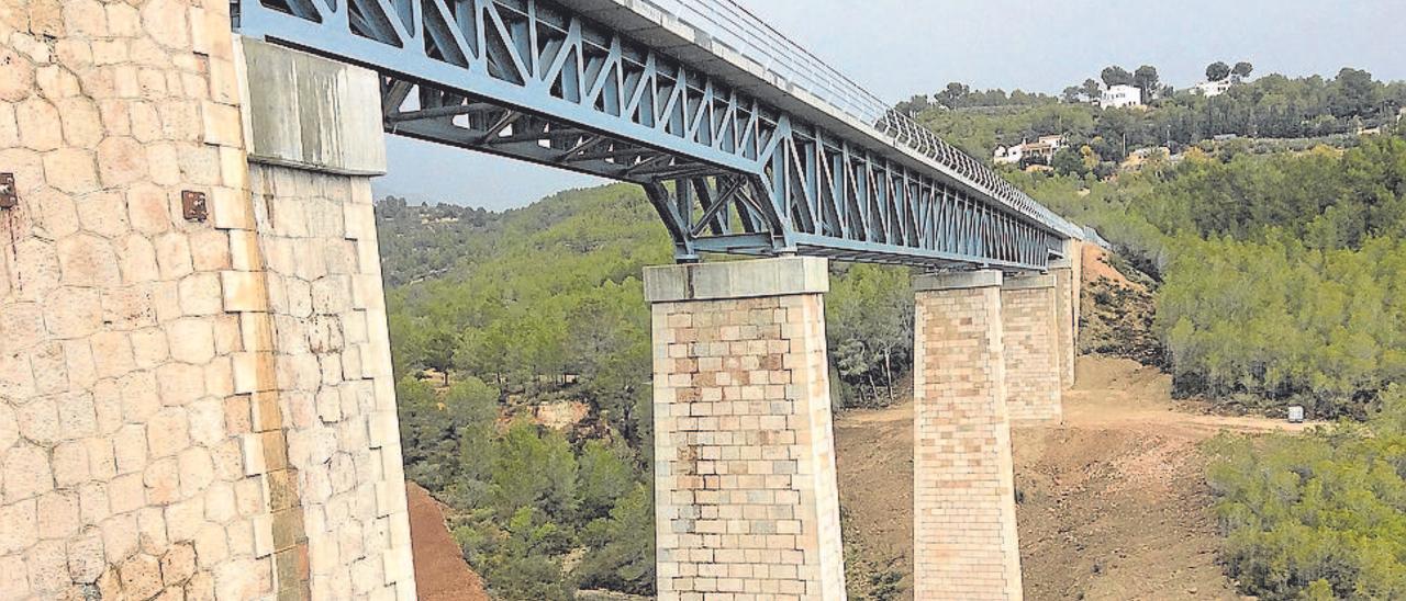 La Marina Alta recupera sus viaductos centenarios del Quisi y el Ferrandet