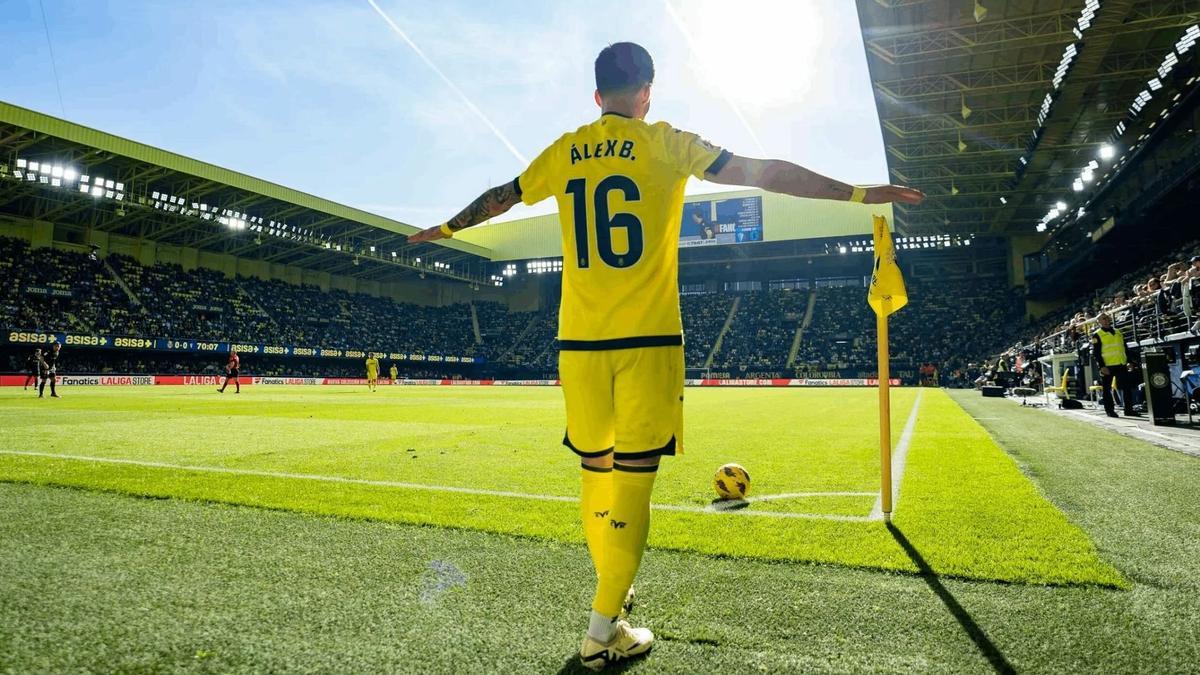 Álex Baena es uno de los referentes del fútbol ofensivo del presente ejercicio del Submarino amarillo.