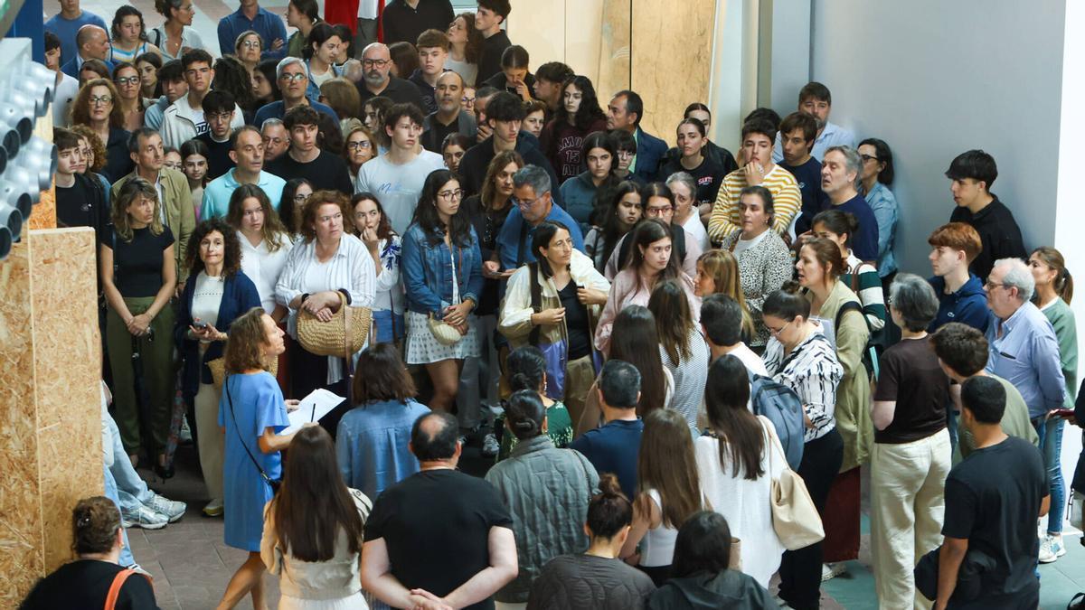 Revisión de la prueba de la PAU en la Cidade da Cultura.