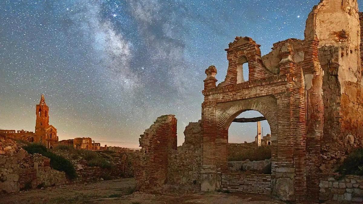 La primera psicofonía del Pueblo Viejo de Belchite se grabó hace 40 años.