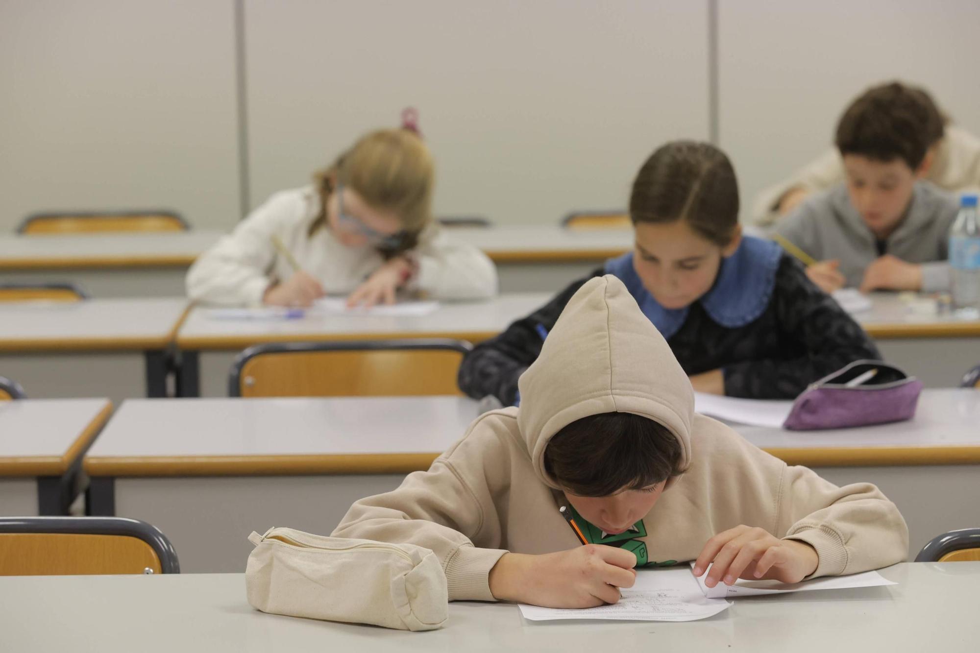 Dos mil niños participan en la Olimpiada Matemática que hoy ha organizado el Colegio Guadalaviar en la UPV