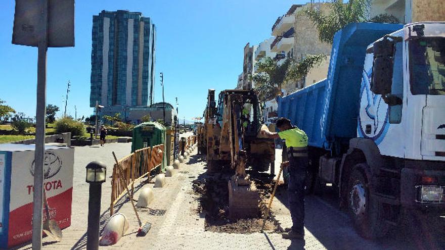 Cierre de la avenida por cambio de tuberías