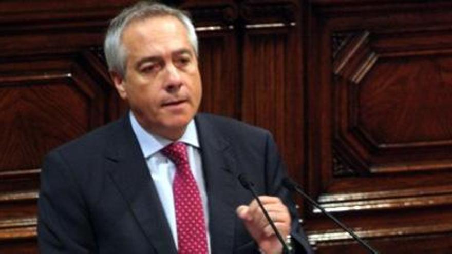 Navarro insta Mas a no veure el PSC &quot;com un obstacle&quot;