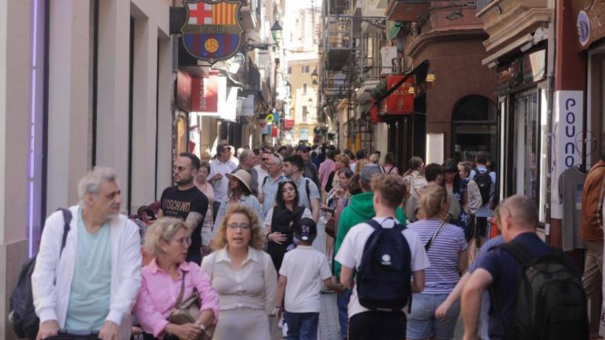 ¿Cuánto cuesta alojarse en un hotel de cuatro estrellas en Mallorca?